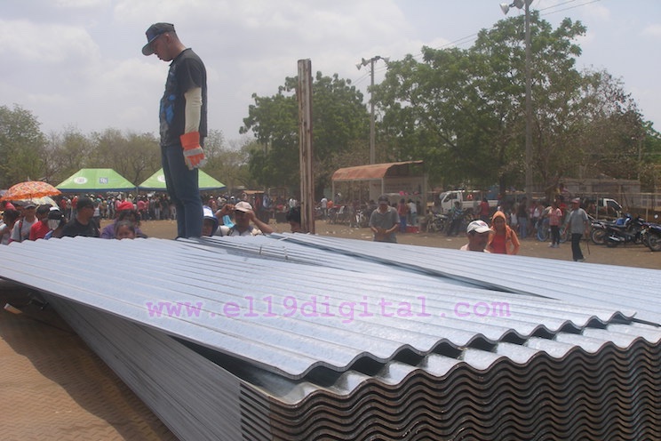 Familias de las zonas rurales de León se encuentran felices por recibir el Plan Techo