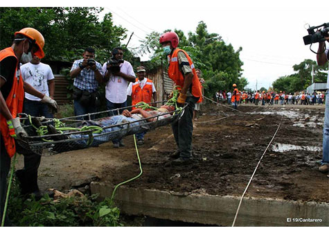 Realizan simulacro en Barrio Hugo Chávez para proteger la vida
