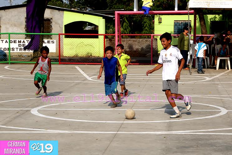 Rehabilitan cancha deportiva en barrio San José