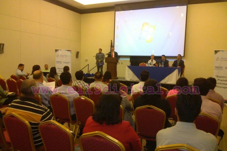 Realizan seminario sobre propiedad intelectual, innovación y creatividad digital