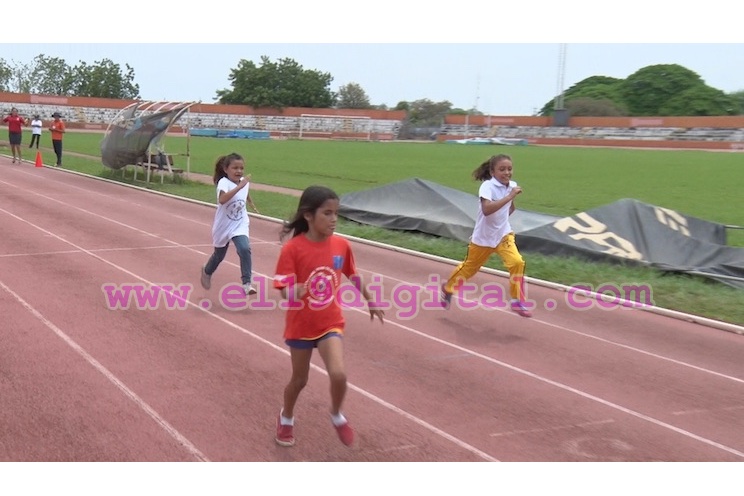 Realizan caminata para promover el deporte en niñ@s con enfermedades crónicas