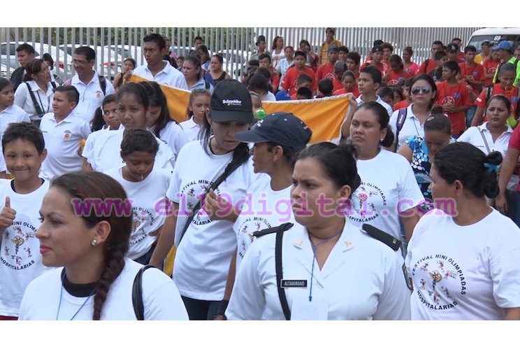 Realizan caminata para promover el deporte en niñ@s con enfermedades crónicas