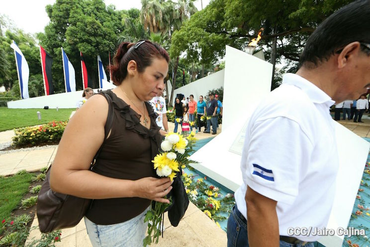 Nicaragua rinde homenaje de Vida y Amor a Tomás