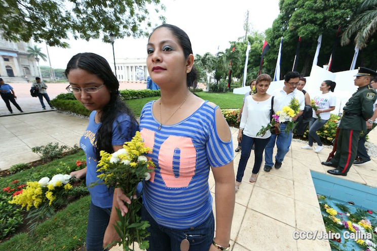 Nicaragua rinde homenaje de Vida y Amor a Tomás
