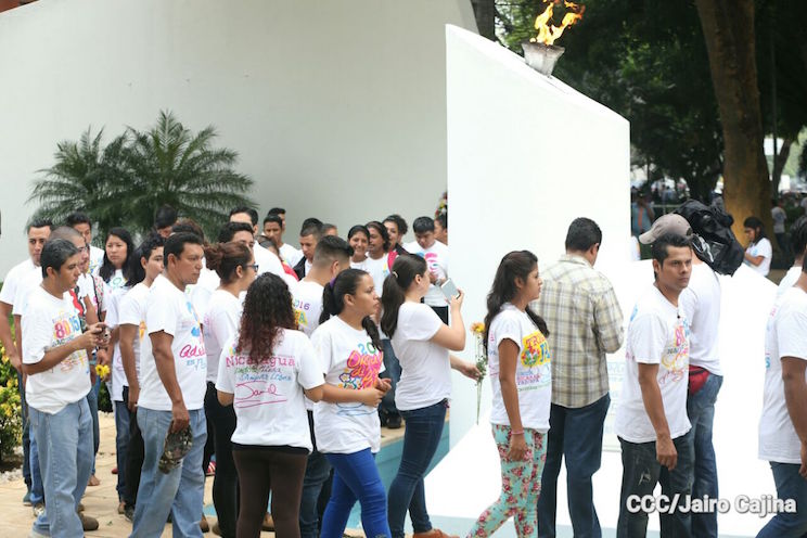 Nicaragua rinde homenaje de Vida y Amor a Tomás