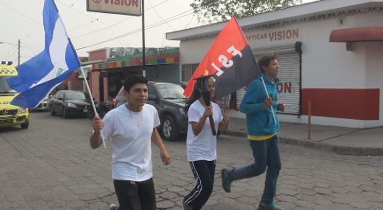 Estelian@s conmemoran el Día de la Dignidad Nacional