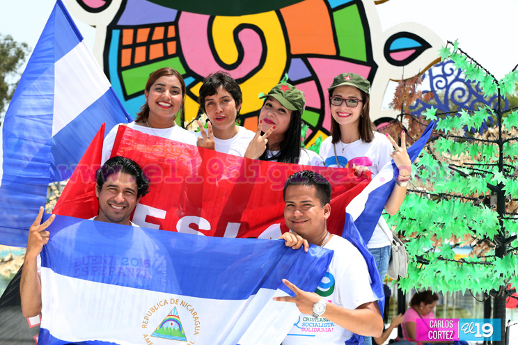 Celebran Día de la Dignidad Nacional en rotondas de Managua