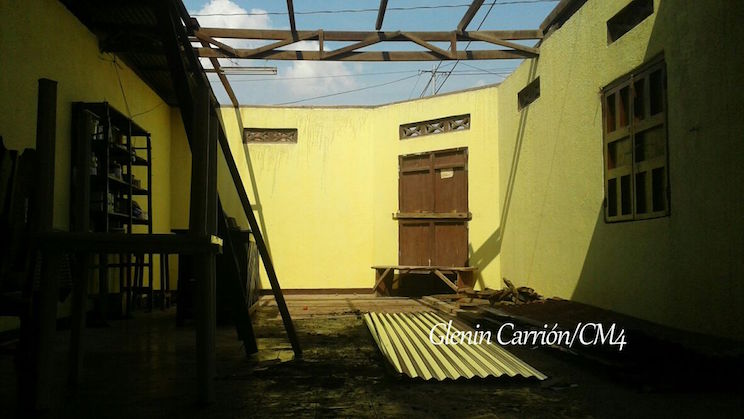 Entregan ayuda solidaria a familias afectadas por lluvias en El  Sauce