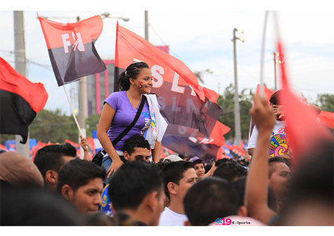 Impresionante afluencia de nicaragüenses a la Plaza La Fe