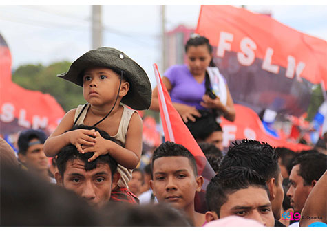 Impresionante afluencia de nicaragüenses a la Plaza La Fe