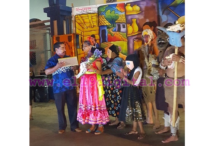 Rinden homenaje a promotora cultural de Masaya