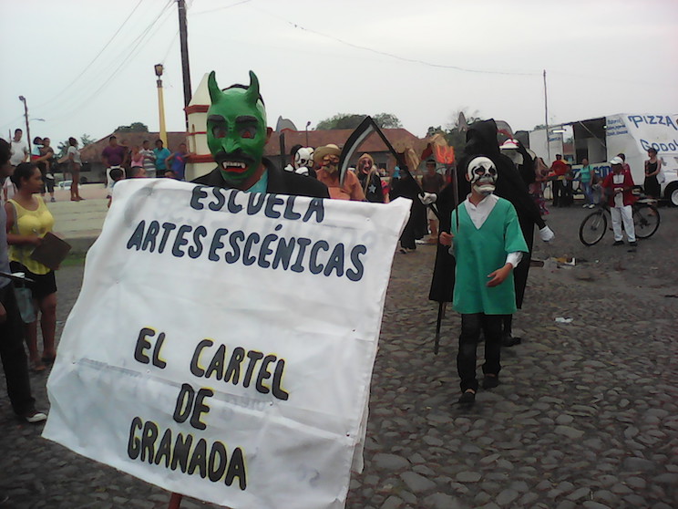 Grandiosa noche de Carnaval de Mitos, Tradiciones y Leyendas en León 