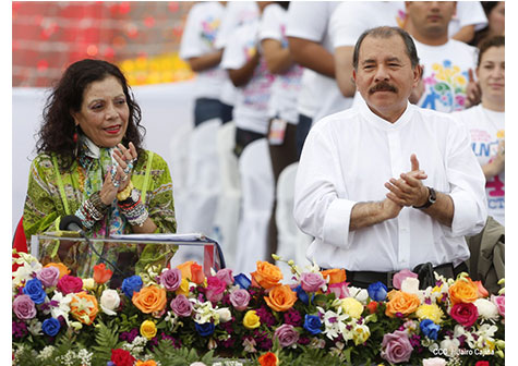 Presidente Daniel: "Con nuestras voces en el amor, seguimos de Frente con el Frente" (FOTOS AÉREAS)