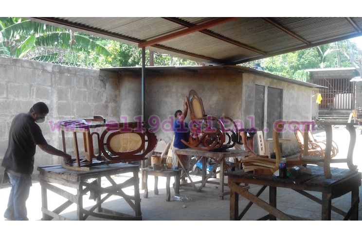 El negocio del artesano de madera que ha crecido con el Ministerio de la Economía Familiar