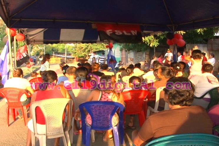 Barrio Candelaria inicia festejos en honor a las madres luchadoras y trabajadoras 