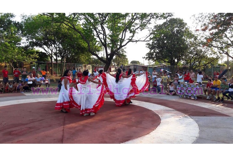 Celebran a las madres protagonistas de los barrios capitalinos