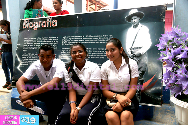 Estudiantes protagonizan dramatización en homenaje al General Augusto C. Sandino