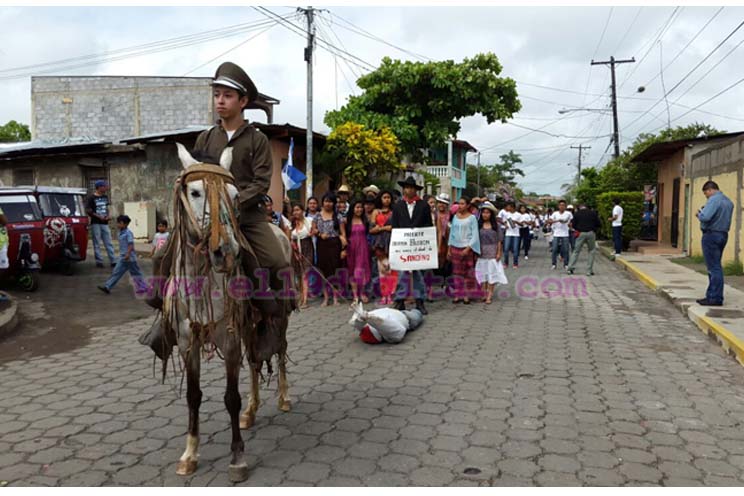Masaya rinde honores al General Sandino en el 121 aniversario de su natalicio