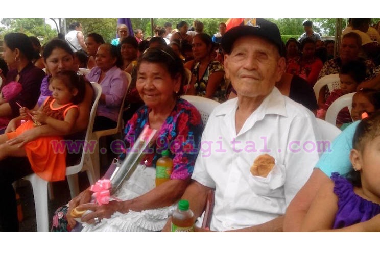Serenata y homenaje a las madres rurales nicaragüenses