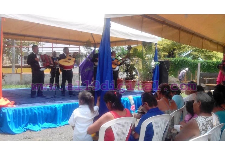 Serenata y homenaje a las madres rurales nicaragüenses
