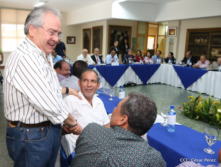Presentan Plan del Ciclo Productivo 2016/2017