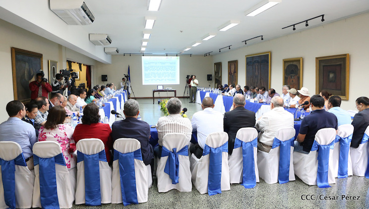 Presentan Plan del Ciclo Productivo 2016/2017