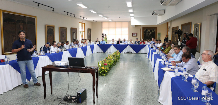Presentan Plan del Ciclo Productivo 2016/2017