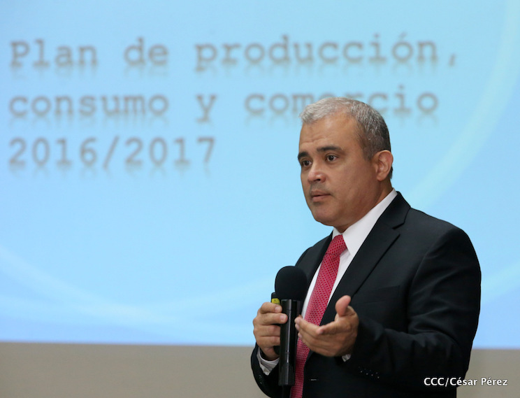 Presentan Plan del Ciclo Productivo 2016/2017