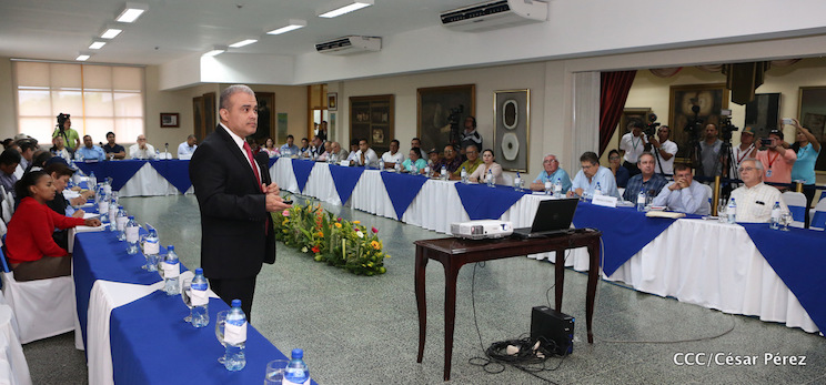 Presentan Plan del Ciclo Productivo 2016/2017
