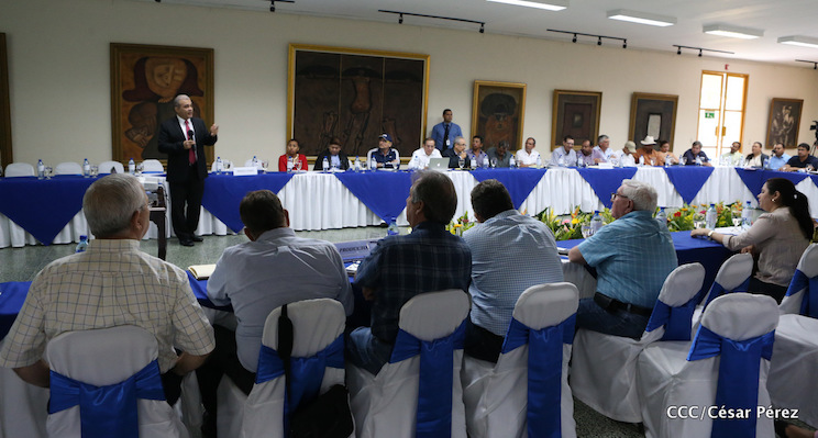 Presentan Plan del Ciclo Productivo 2016/2017