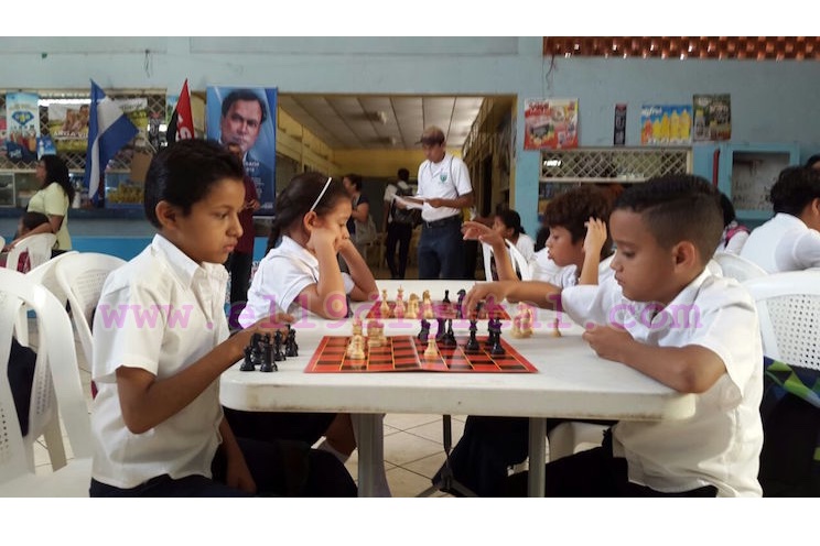 Desarrollan Torneo de Ajedrez Escolar en Distrito IV