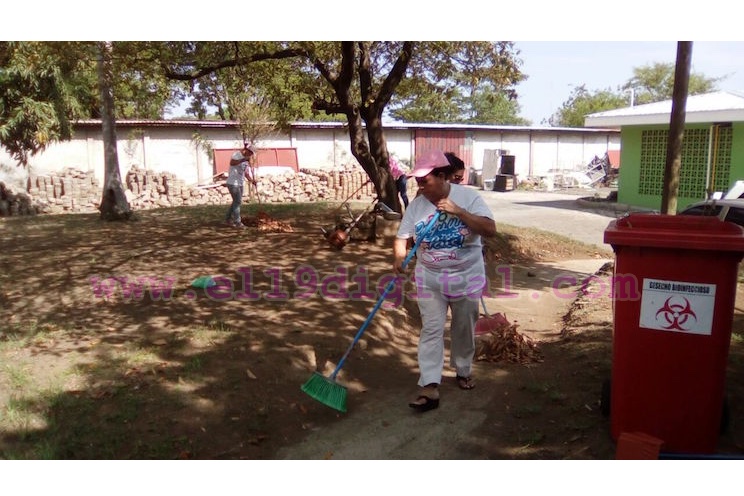 Realizan jornada de limpieza en el Hospital Alemán-Nicaragüense