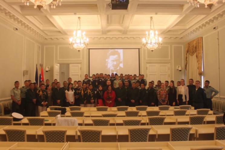 Recital de poesía Dariana en San Petersburgo, Federación de Rusia