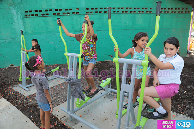 Rehabilitan parque en el barrio José Isaías Gómez