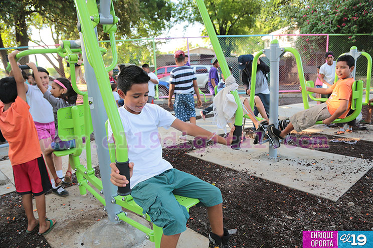 Rehabilitan parque en el barrio José Isaías Gómez