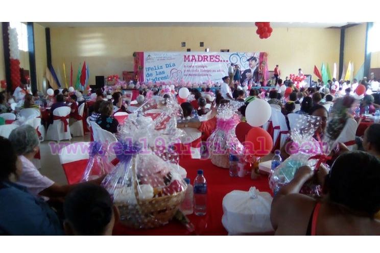 Realizan homenaje a madres de héroes y mártires de Managua