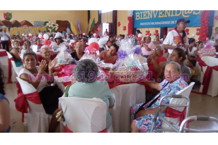 Realizan homenaje a madres de héroes y mártires de Managua
