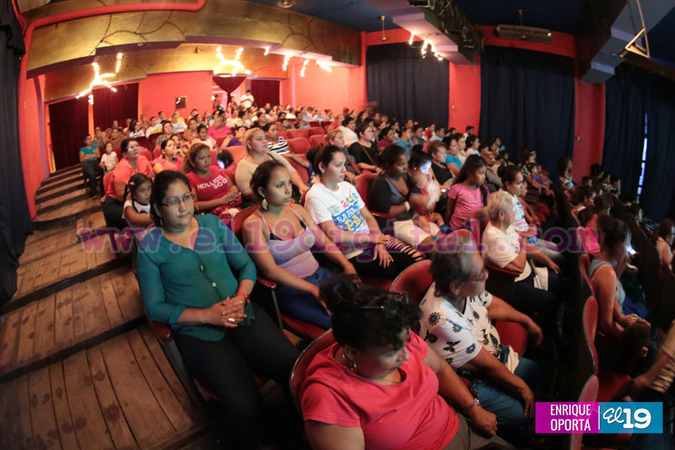 Inicia ciclo de cine en honor a las madres nicaragüenses