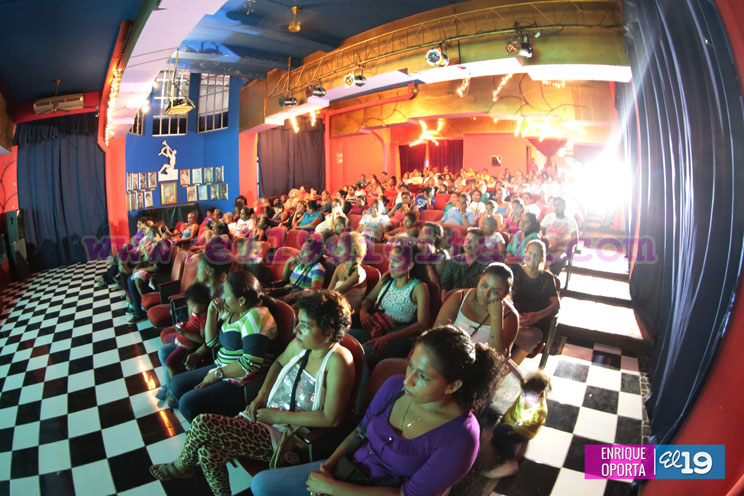 Inicia ciclo de cine en honor a las madres nicaragüenses