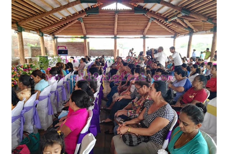 Compañera Rosario detalla avance en la entrega de los programas socioproductivos