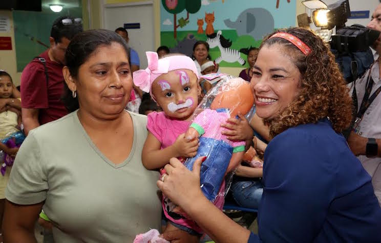 Llevan alegría a niñ@s de la Mascota en su Día