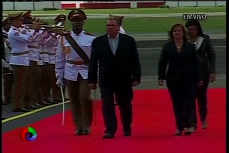 Vicepresidente Halleslevens llega a Cuba para participar en la VII Cumbre de la Asociación de Estados del Caribe