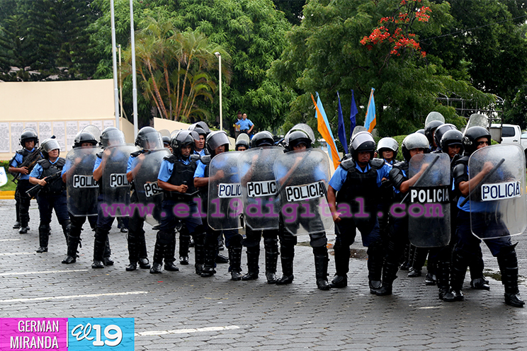 Se gradúan 49 Policías en Curso Especial Antidisturbios
