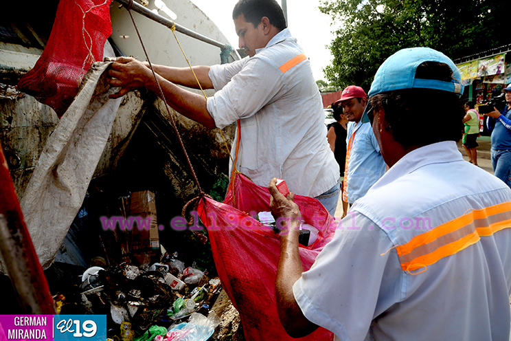 Recolección de basura garantiza la salud de habitantes del Pablo Ubeda