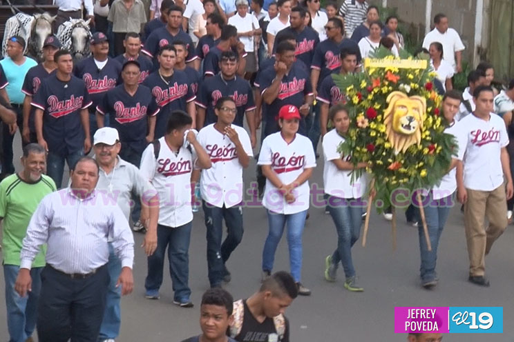 Pueblo de León rinde homenaje a su hijo dilecto Noel Areas
