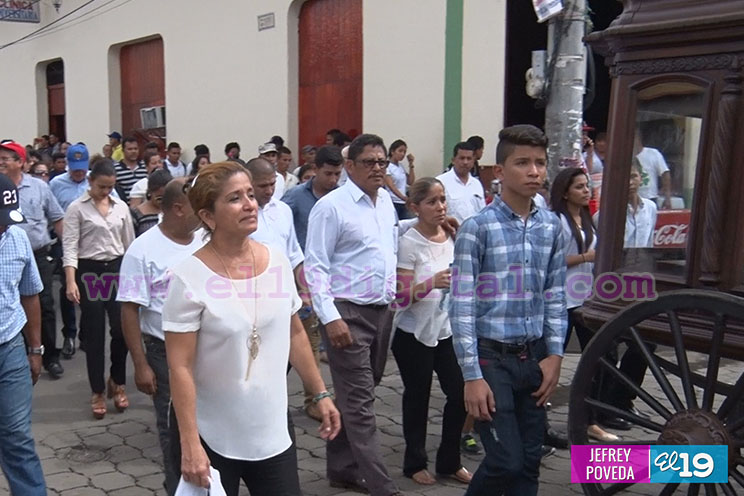 Pueblo de León rinde homenaje a su hijo dilecto Noel Areas