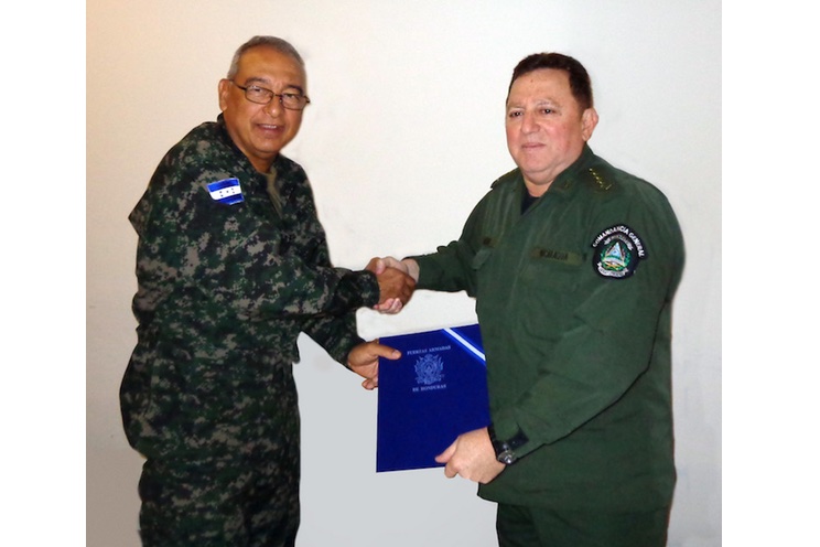 Ejércitos de Nicaragua y Honduras estrechan cooperación para fortalecer seguridad y tranquilidad en frontera común