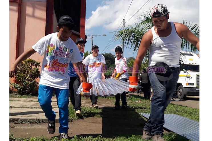 Plan Techo llega a familias afectadas por terremoto en Chinandega