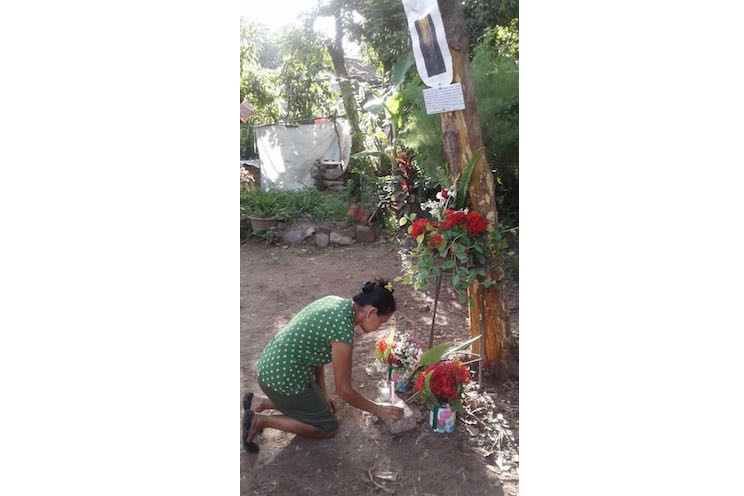 Aparece la Virgen de Guadalupe en corteza de un árbol en Estelí