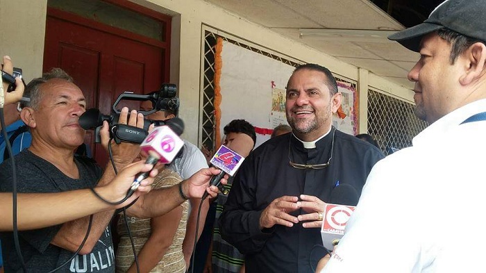 Padre Neguib Eslaquit invita a nicaragüenses a participar en el proceso de verificación ciudadana
